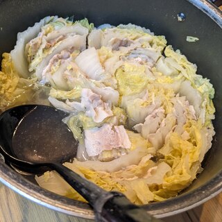 豚バラ白菜ミルフィーユ鍋